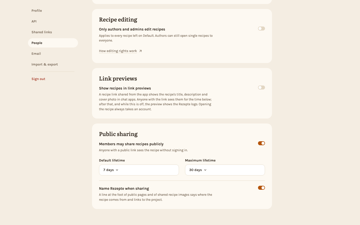 The Public sharing card, switched on